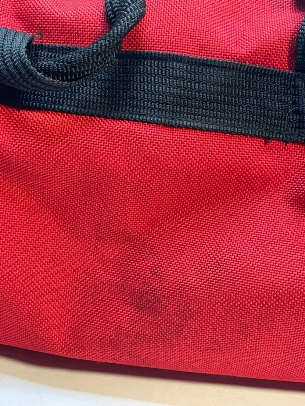 American Uni travel duffle bag 18